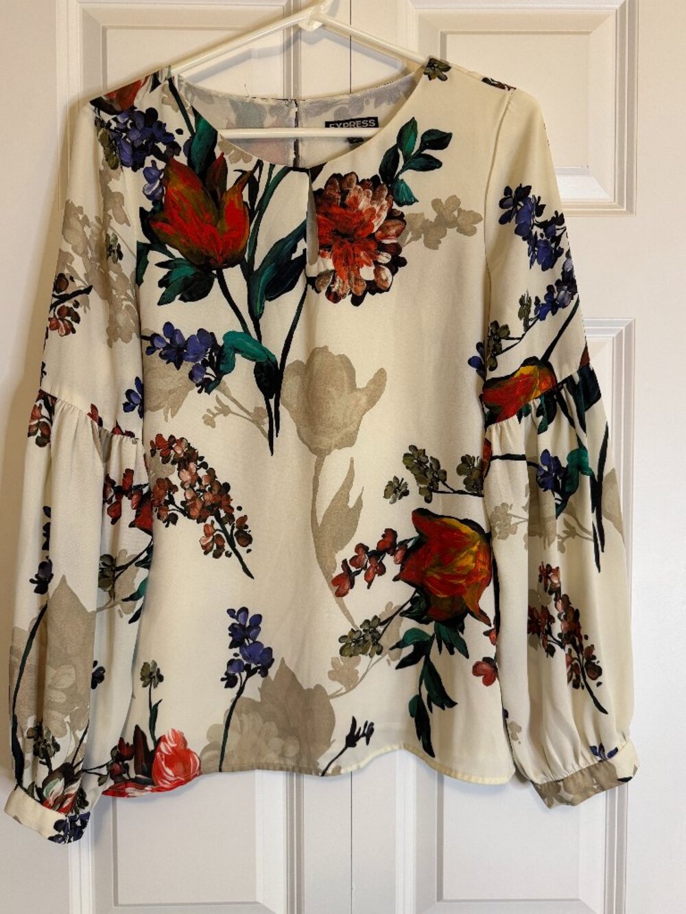 floral long-sleeve blouse